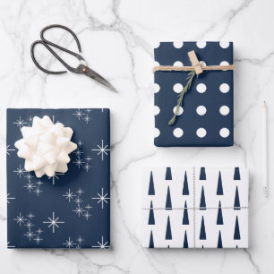 Blaue Weihnachtsschneeflocken Evergreen Trees Geschenkpapier Set