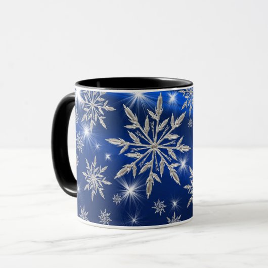 Blaue Weihnachtssterne mit weißem Eiskristall Tasse (Vorderseite Links)