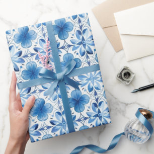Blaue Weiße Blumen Brautparty Geschenkpapier