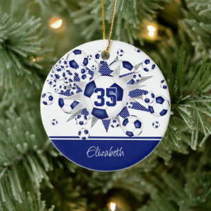 Blaue weiße Fußballbälle: Feierlichkeiten zum Jahr Keramik Ornament
