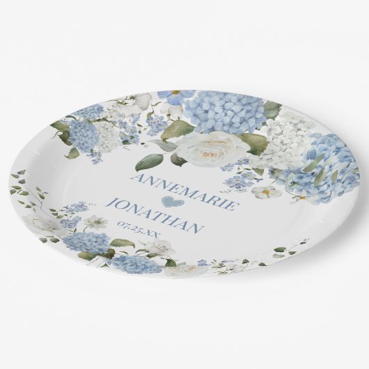 Blaue weiße Hydrangeas, Blütenblütenhochzeit in We Pappteller (Schrägansicht)