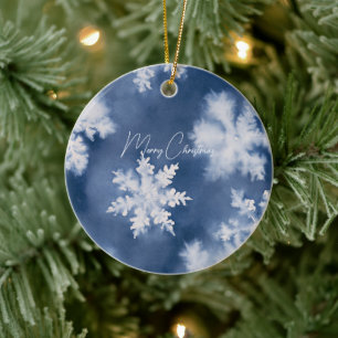 Blaue weiße Schneeflocken Weihnachten Keramik Ornament