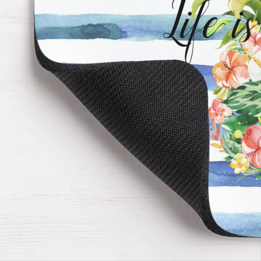 Blaue weiße Streifen tropische Ananas Mousepad (Ecke)