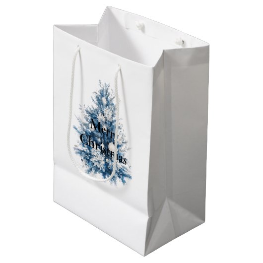 Blaue weiße Weihnachtsbaumen Mittlere Geschenktüte (Vorderseite Schrägansicht)
