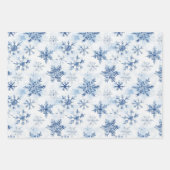 Blaue Weiße Weihnachtskiefern Schneeflocken Geschenkpapier Set (Vorderseite 2)