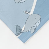Blaue Wellen, Wal-nahtloses Muster Fleecedecke (Ecke)