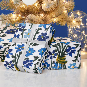 Blaue Wildblumen Muster auf Weiß Geschenkpapier