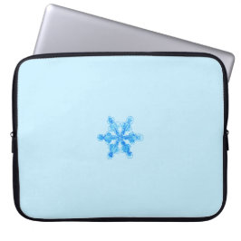 Blaue Winterschneeflocke Laptopschutzhülle