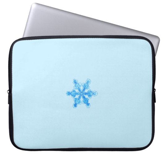 Blaue Winterschneeflocke Laptopschutzhülle (Vorderseite)