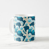 Blauer Abstrakter Ozeanboden | Küstenmuster Kaffeetasse (Vorderseite Links)