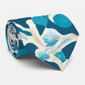 Blauer Abstrakter Ozeanboden | Küstenmuster Krawatte (Gerollt)
