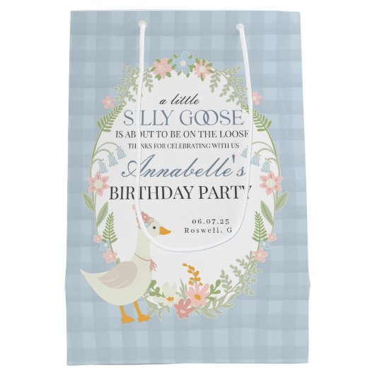 Blauer Alberner Gänse Floral Gingham Birthday Favo Mittlere Geschenktüte (Rückseite)