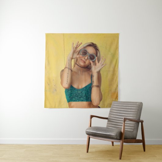 Blauer BALETTE mit Sonnenbrille Wandteppich (Beispiel)