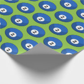 Blauer Billardball Nummer Zwei Muster Geschenkpapier (Ecke)
