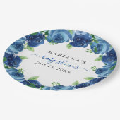 Blauer Blauer Blütenjunge Babydusche Pappteller (Schrägansicht)