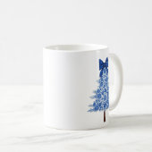 Blauer Blumen-Weihnachtsbaum Kaffeetasse (VorderseiteRechts)