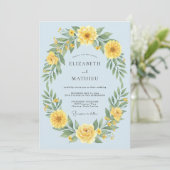 Blauer Blumenkranz Hochzeit Einladung (Stehend Vorderseite)