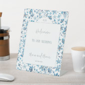 Blauer Blumenstrauß - Empfang Sockelschild (In SItu)