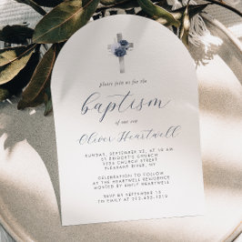 Blauer Blütenblättriger Kreuzbogen Taufen Einladung