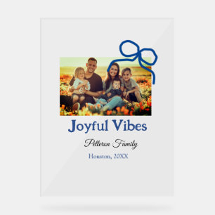 Blauer Bogen fröhliche Vibes fügen Familienname Fo Acrylschild
