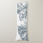 Blauer Bottom Trees Tropical Boho Seitenschläferkissen (Vorderseite Vertikal)