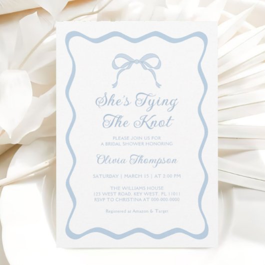 Blauer Bow verbindet das Brautparty des Knotens Einladung
