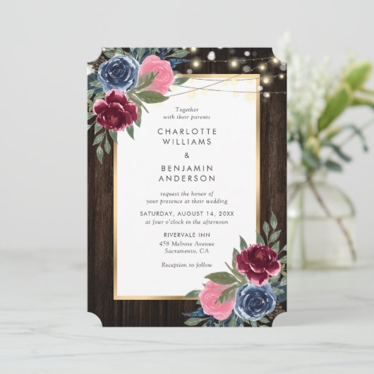 Blauer Burgund Pink Gold Rustikale Holzblume Einladung (Stehend Vorderseite)