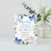 Blauer Butterfly Blumenblätterjunge Babydusche Einladungspostkarte (Stehend Vorderseite)