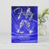 Blauer Champagner Brille 50. Geburtstag Einladung (Stehend Vorderseite)