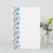 Blauer Cornflower-Kreuzstich-Design Briefpapier (Stehend Vorderseite)