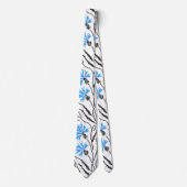 Blauer Cornflower-Kreuzstich-Design Krawatte (Vorderseite)