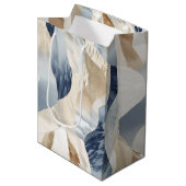 Blauer Cremesand Abstrakt Mittlere Geschenktüte (Vorderseite Schrägansicht)