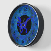 Blauer Dinosaurier verborgen Uhr (Winkel)