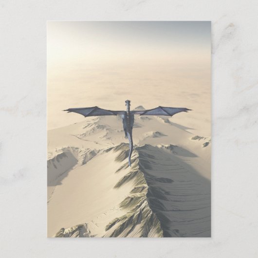 Blauer Drache fliegt über Wintergebirge Postkarte (Vorderseite)