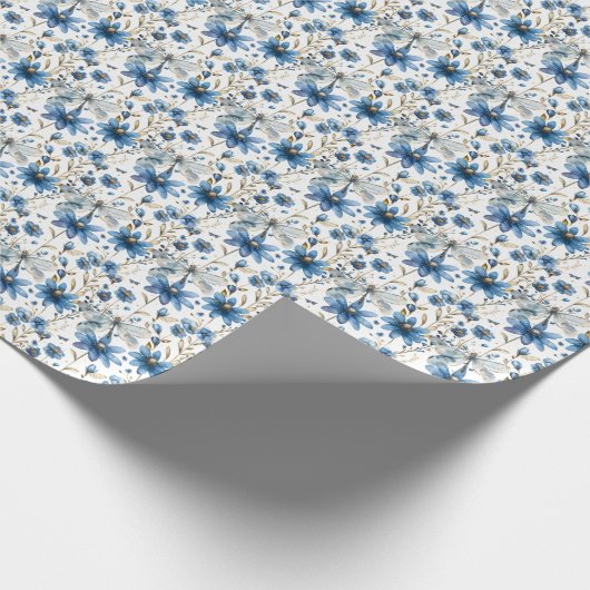 Blauer Drachenfliege und Blume Blumengiftwrap Geschenkpapier (Ecke)
