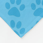 Blauer Druckkopf auf blauem Muster Fleecedecke (Ecke)