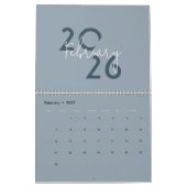 Blauer einfacher eleganter Kalender 2026 (Feb 2027)