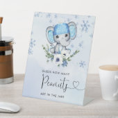 Blauer Elefant Wie viele Erdnüsse sind im Glas Sockelschild (In SItu)