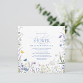 Blauer Elegante Wildblume Blumenstrauß Brautparty Einladung (Stehend Vorderseite)