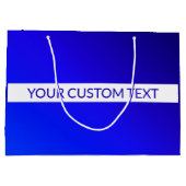 Blauer Farbverlauf und bearbeitbarer Text auf weiß Große Geschenktüte (Rückseite)