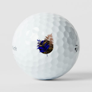 Blauer Farn im schwarzen Kreis Golfball