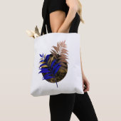 Blauer Farn im schwarzen Kreis Tasche (Von Nahem)
