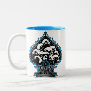 Blauer Flammenzug mit Skullen Zweifarbige Tasse