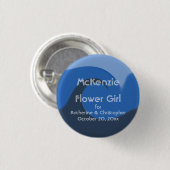 "Blauer Fleck" - Blumenmädchen mit Namen und Datum Button (Vorne & Hinten)