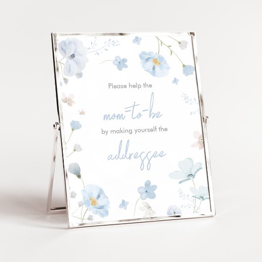 Blauer Frühling Baby in Blütenumschlag Poster