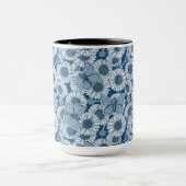 Blauer Frühling, wilde Blume, Gänseblümchen Tasse (Zentrum)