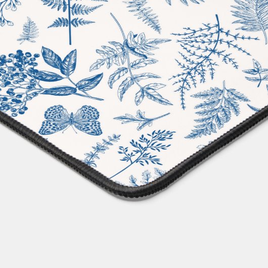 Blauer Garten Schmetterling und Blumengarten Muste Schreibtischunterlage (Ecke)