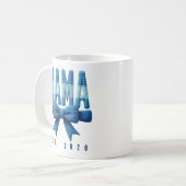 Blauer gestrickter MAMA-Becher - Muttertagsgeschen Kaffeetasse (Vorderseite Links)
