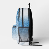 Blauer Glitzer, Monogramm aus weißem und blauem Ma Bedruckter Rucksack (Rechts)