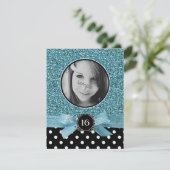 Blauer Glitzer und BW-Punkte-Foto-Bonbon 16 Einladung (Stehend Vorderseite)